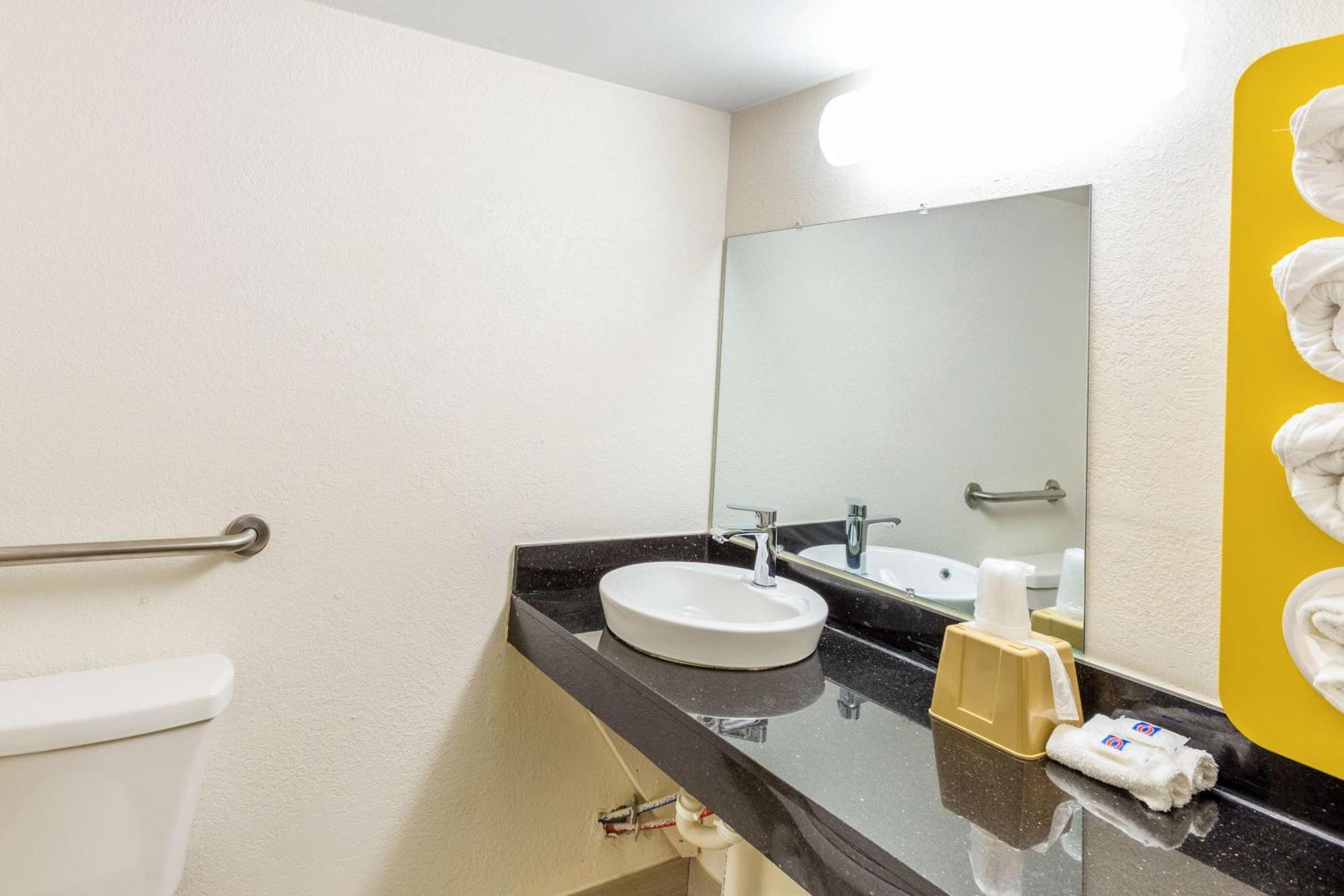 Motel 6-Huntington, Wv المظهر الخارجي الصورة